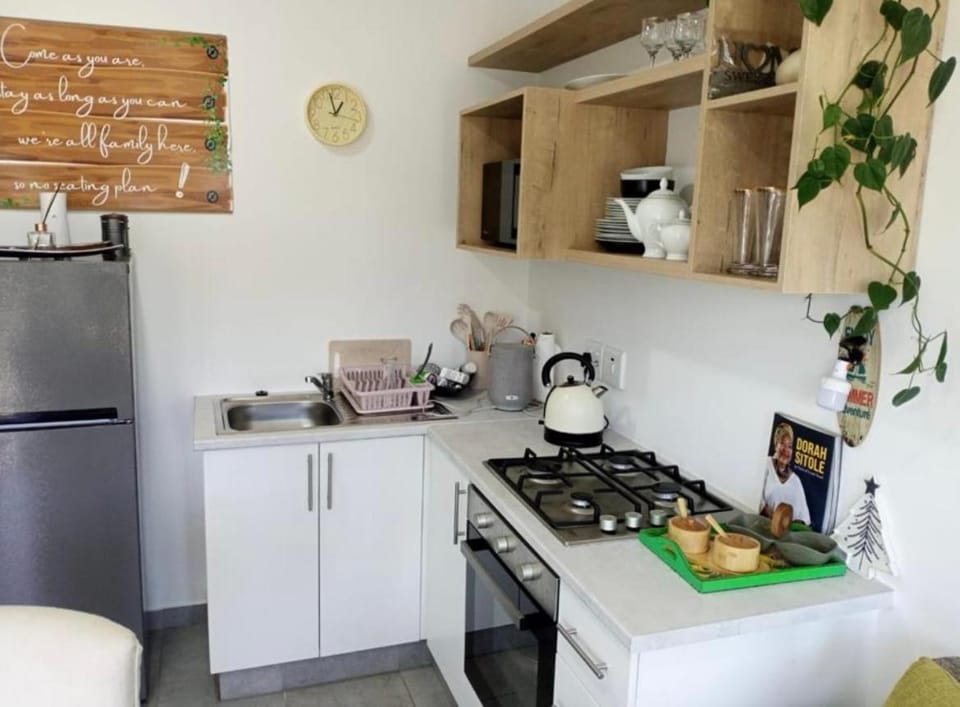 Bee Bee Adventures Apartment in Dolphin Coast