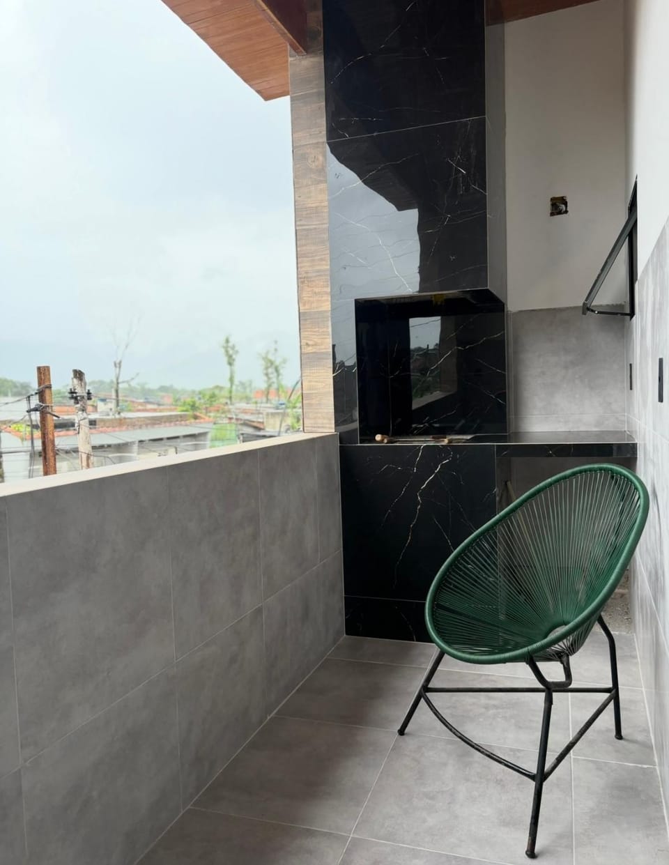 Studio Apto 4 - Vista Linda Varanda com Churrasqueira - Residencial Sereia Apartment in Bertioga