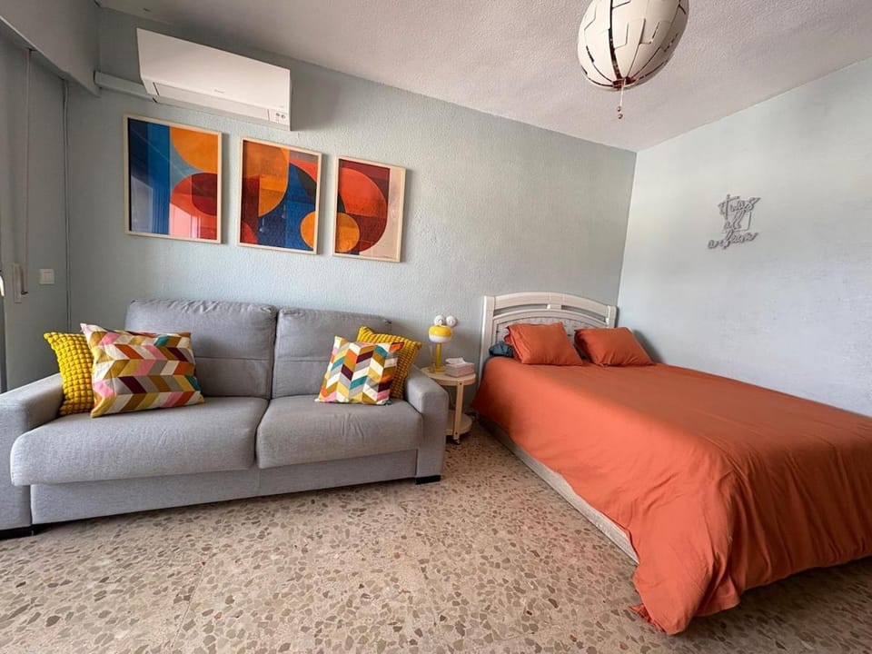 Vintage seaview apartment Apartment in Torremolinos