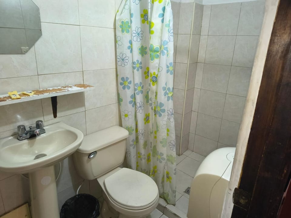Hotel Escocia Hostel in Dosquebradas