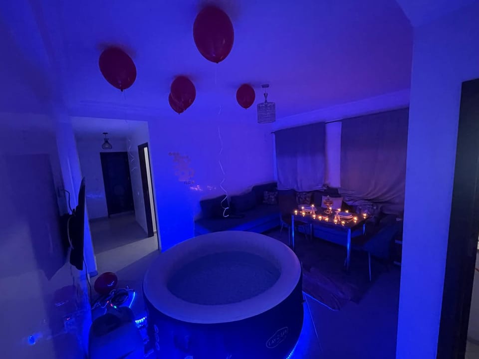 Jacuzzi Apartment with Romantic Decoration Apartment in Fes