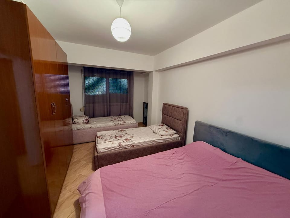 Cozy Seaview Apartment, Central Vlora Apartment in Vlorë