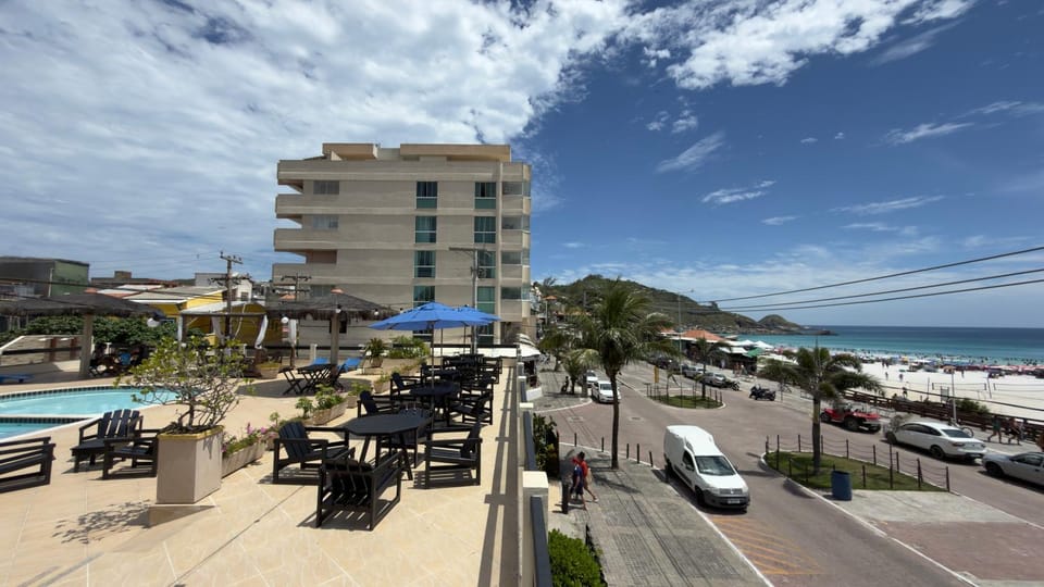 Varandas ao Mar Apto 117 Cond Frente Mar na Praia Grande Apartment in State of Rio de Janeiro