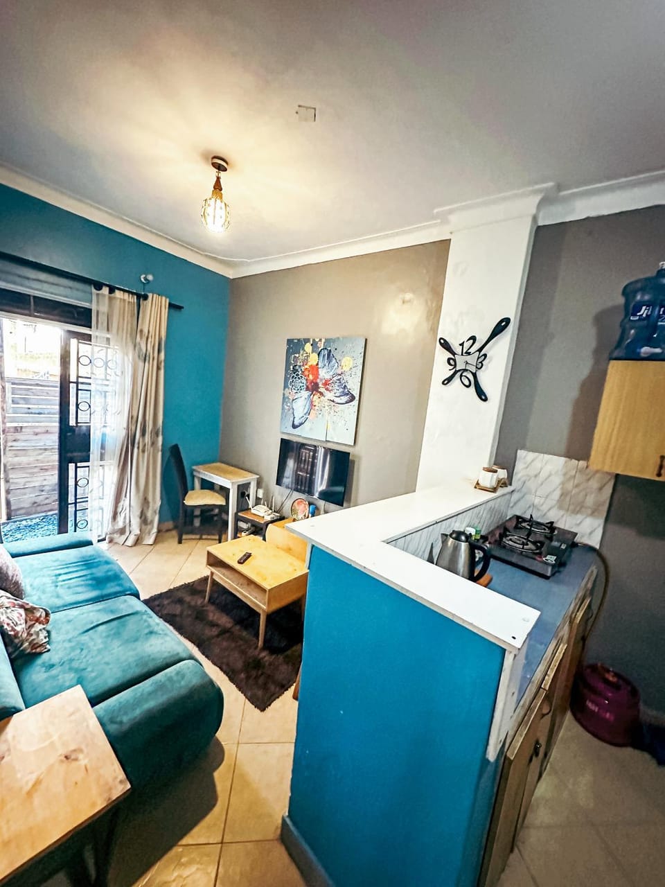 Urban,cozy one bedroom 6 mins Walk to acaciamall Apartment in Kampala