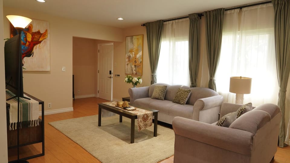 民宿阿尔罕布拉888 Vacation rental in San Gabriel