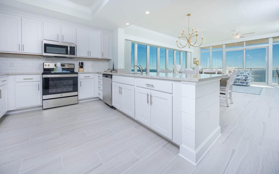 Phoenix Gulf Towers 2408 Apartment in Orange Beach