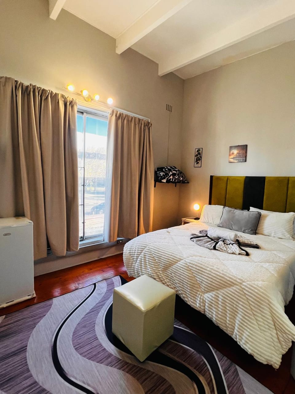 claremont guesthouse Bed and Breakfast in Cape Town