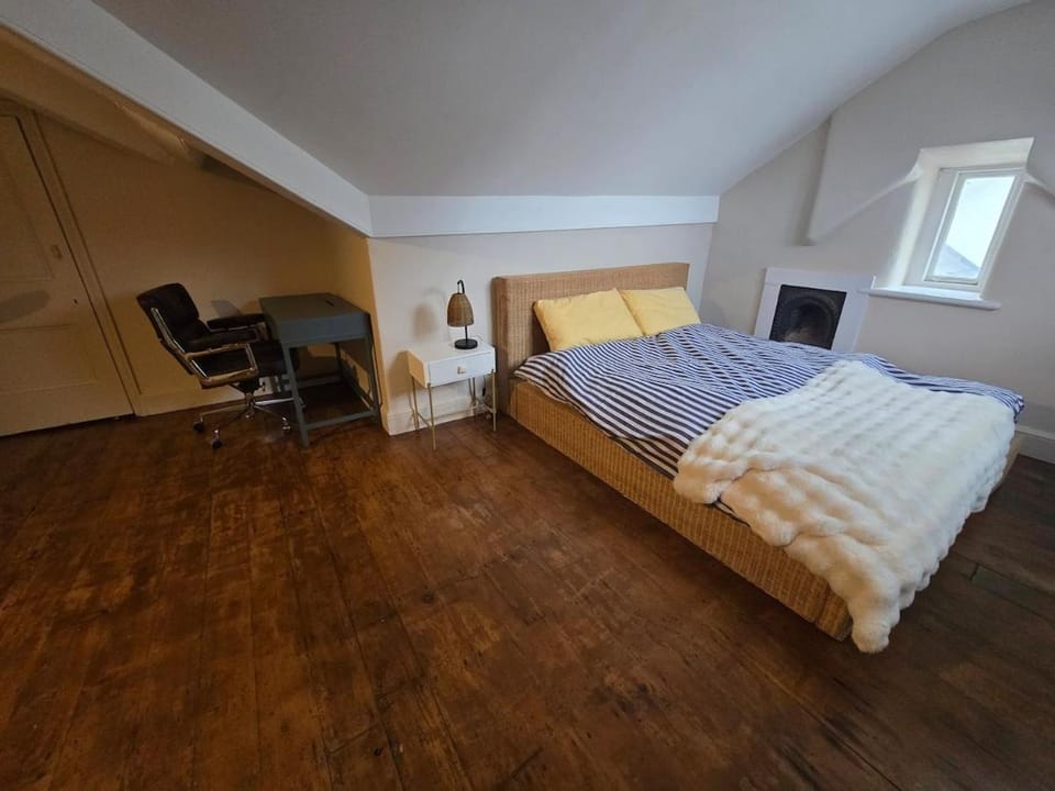 Stunning Georgian stay, ideal to explore Liverpool House in Liverpool