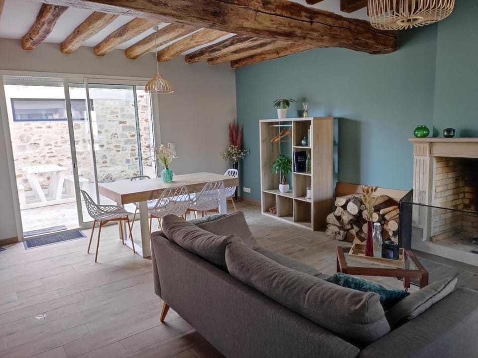 Cozy house with fireplace House in Île-de-France