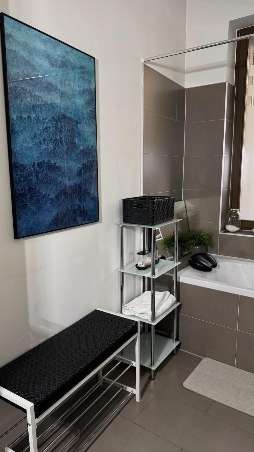 Bathroom, Bath