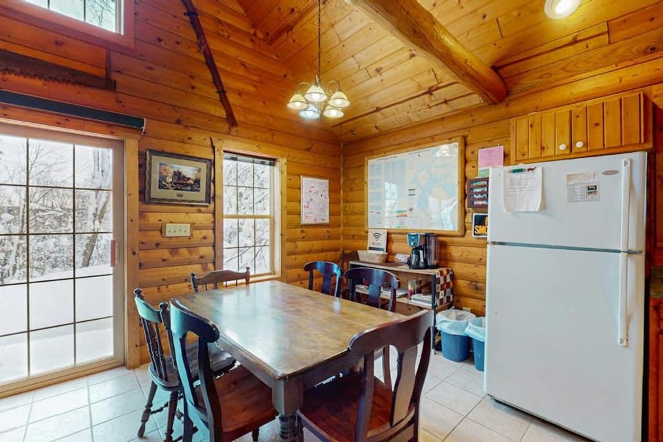 Balsam Ridge Cabin 2- Wolf Cabin in Wisconsin