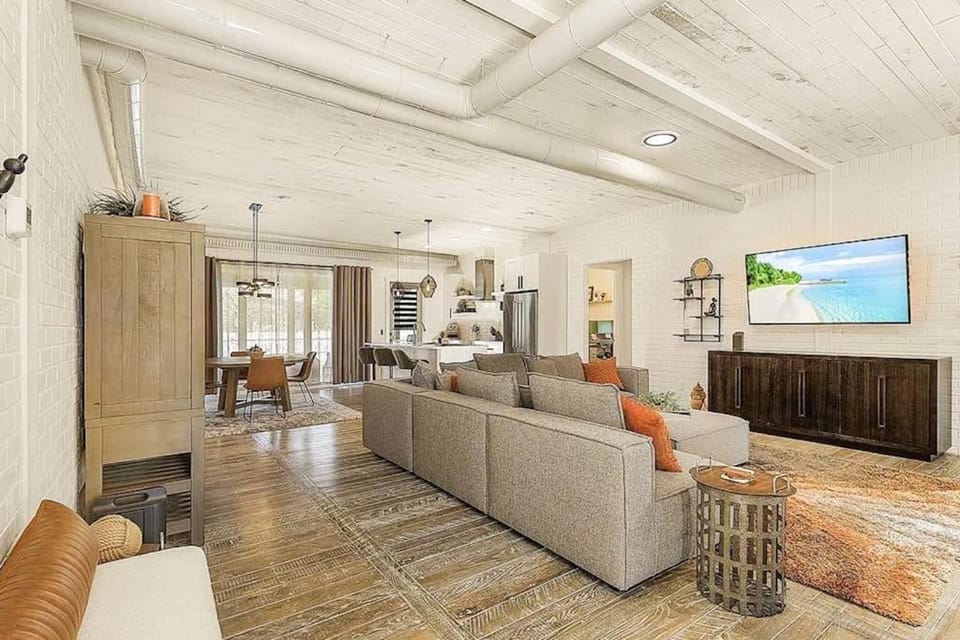 Peace In The Palms House in Cape Coral
