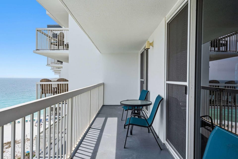 Pelican Beach Resort 1818 House in Destin
