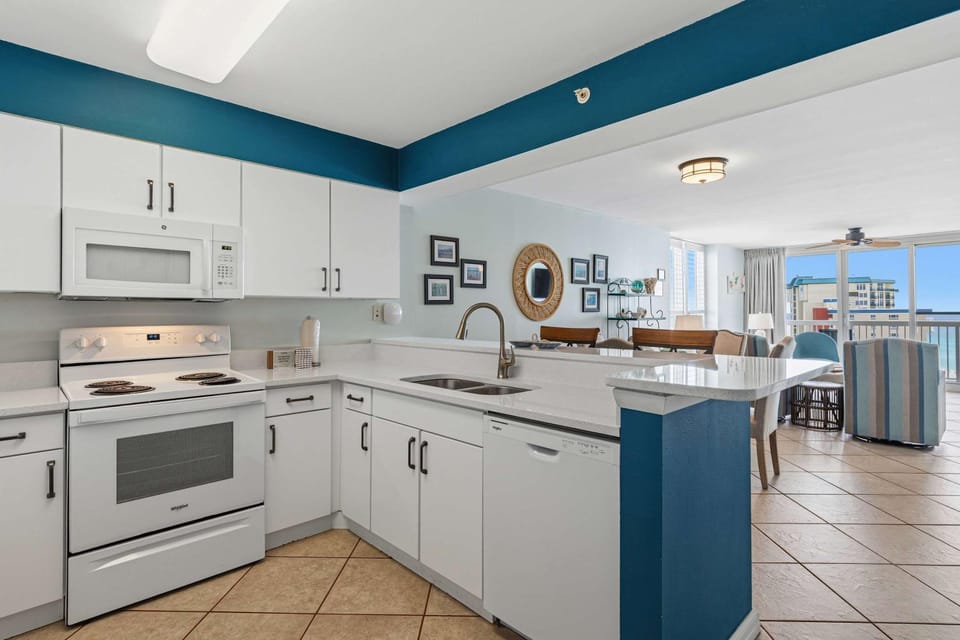 Pelican Beach Resort 1818 House in Destin