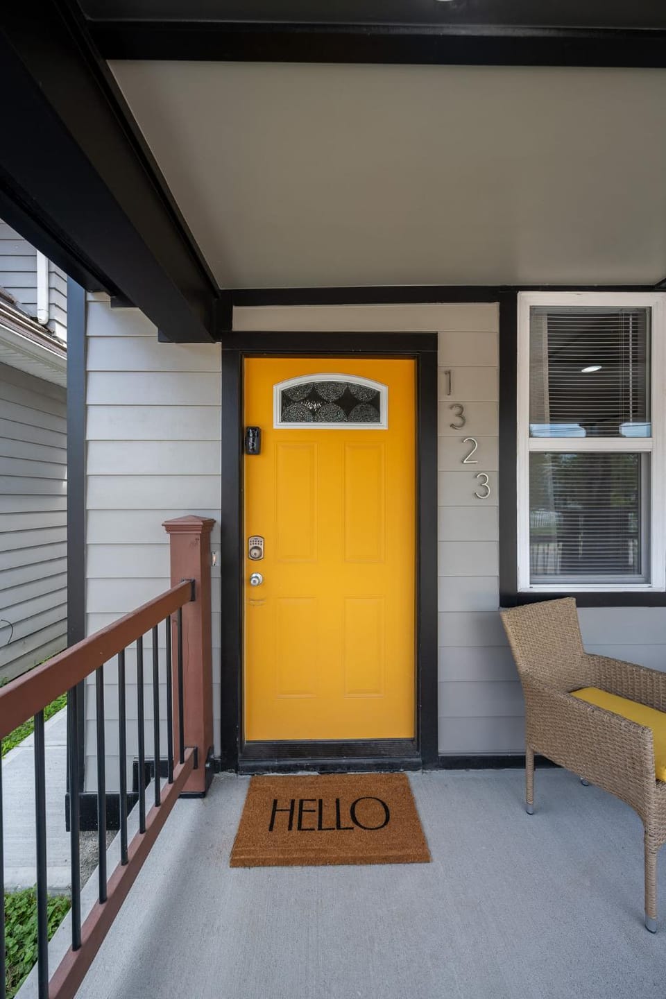 Mins to Downtown 2 King Beds Free Parking Family Friendly House in Indianapolis