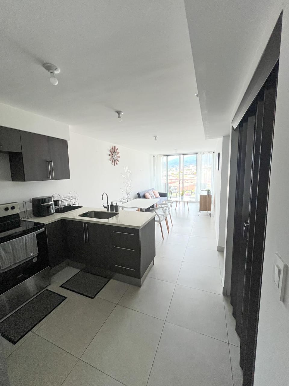 TV and multimedia, Kitchen or kitchenette