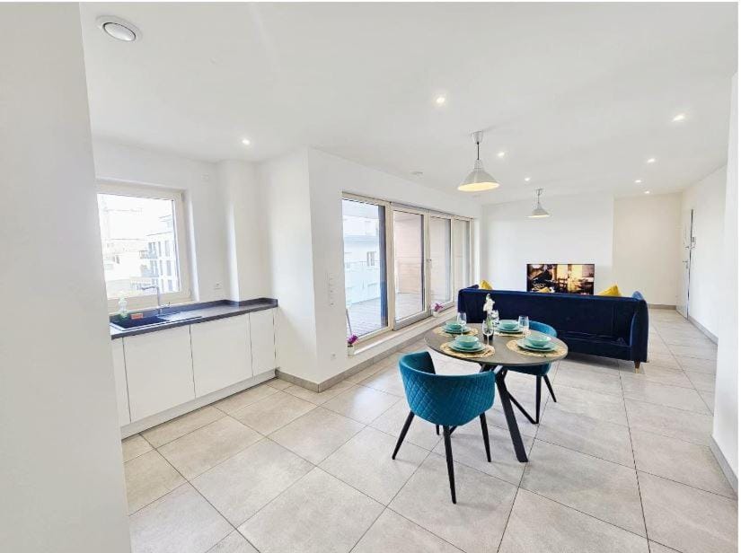 Easy-Stay 1 bedroom apartment with terrace and parking Apartment in Luxembourg