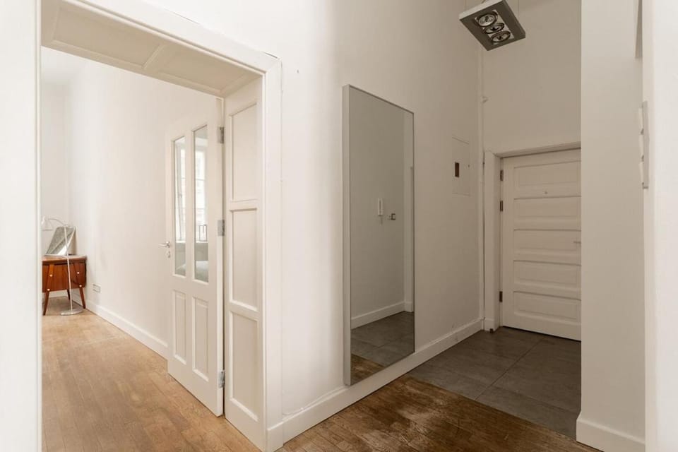 Warsaw Concierge Freta Apartment in Warsaw