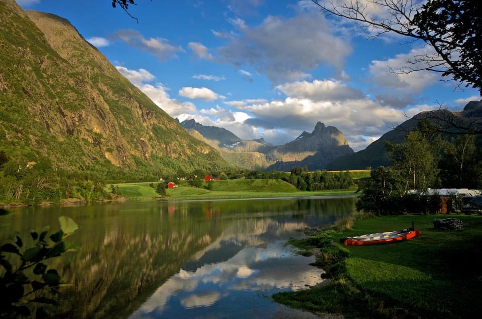 Åndalsnes Camping og Motell AS Campground/ 
RV Resort in Trondelag