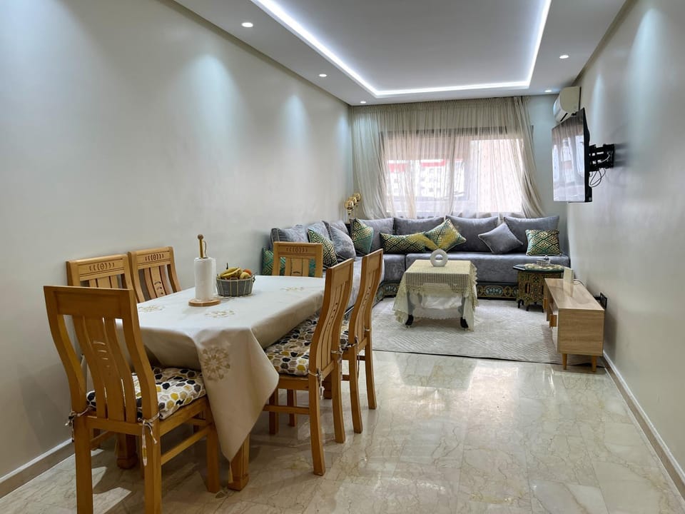 Rabat Hassan, aprt chic , lumineux à 2 min du tramway Apartment in Rabat
