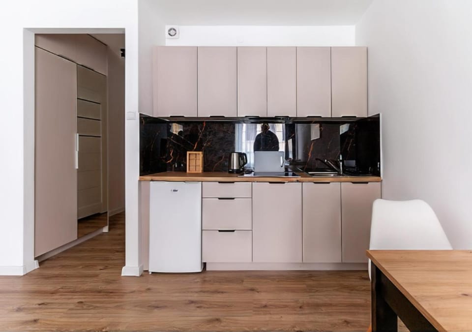 Coffee/tea facilities, Kitchen or kitchenette, pet friendly, stove
