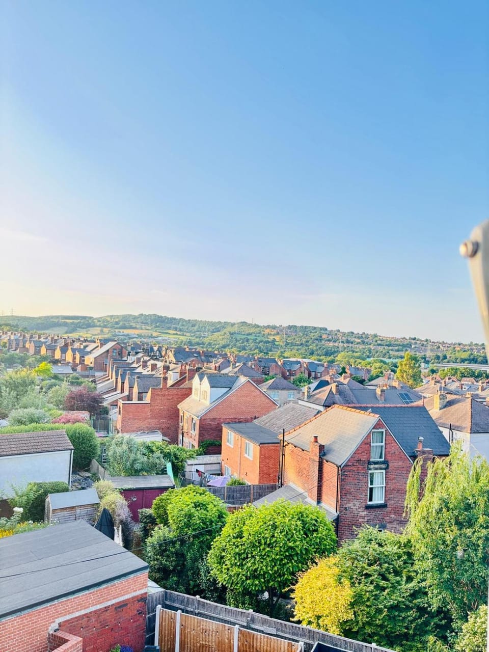 Ensuite Near Hillsborough Stadium Peak District Fast WiFi and Free Parking Vacation rental in Sheffield