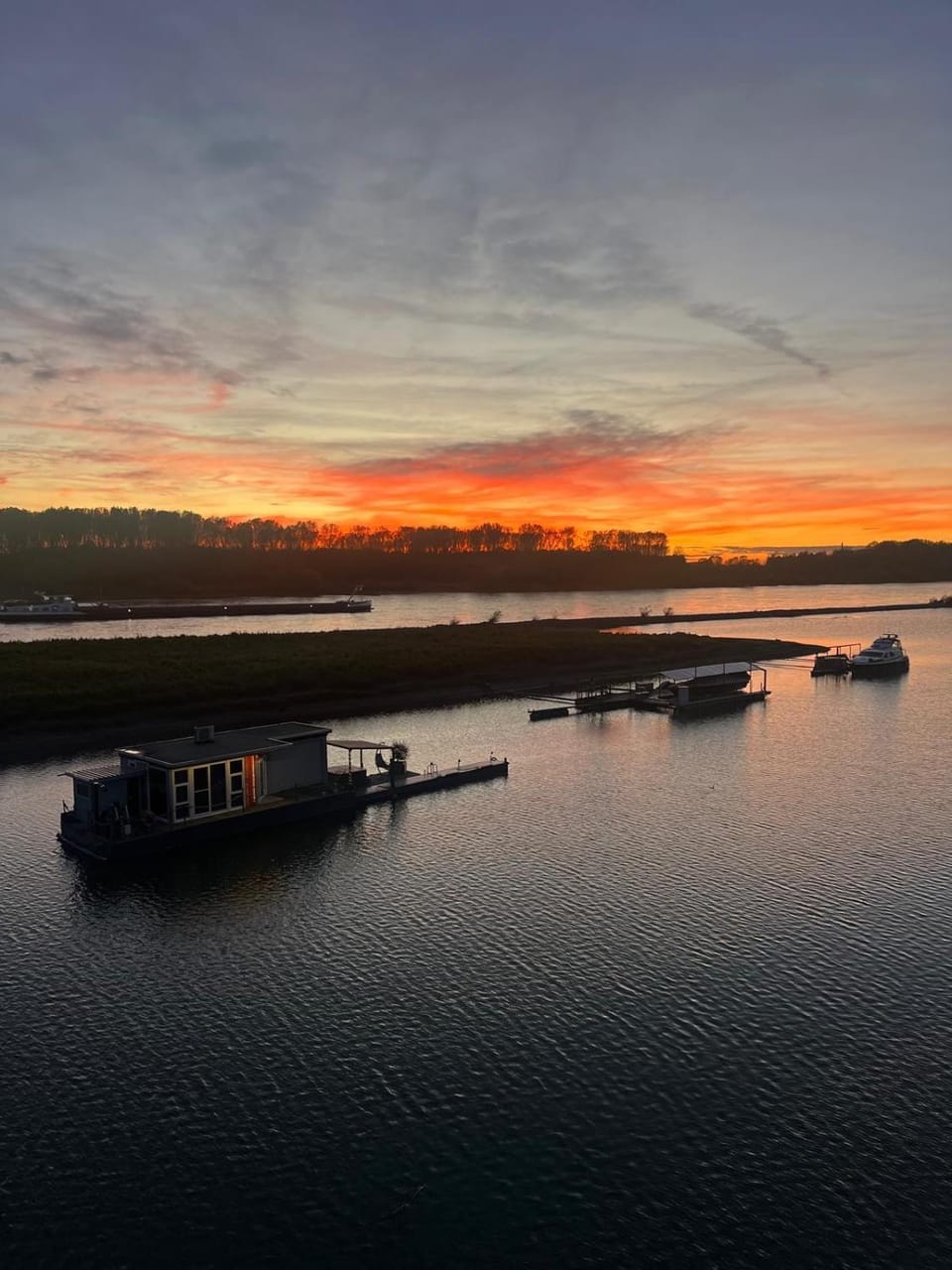 Natural landscape, Lake view, River view, Sunrise, Sunset
