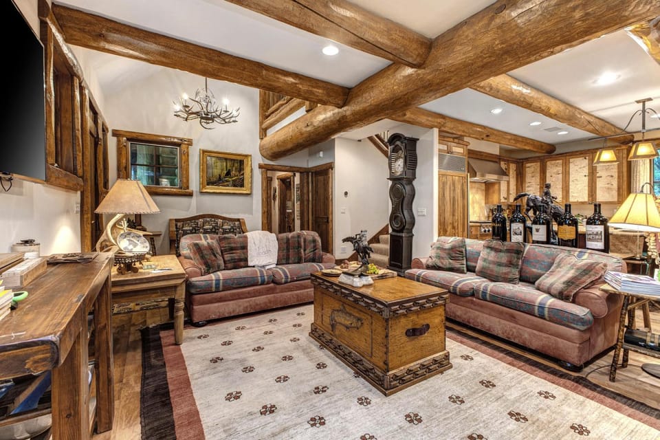 Abode at Silvertip House in Ketchum