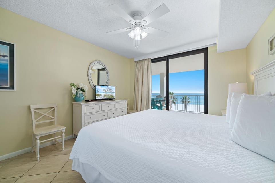 Summer House Unit 405B House in Orange Beach