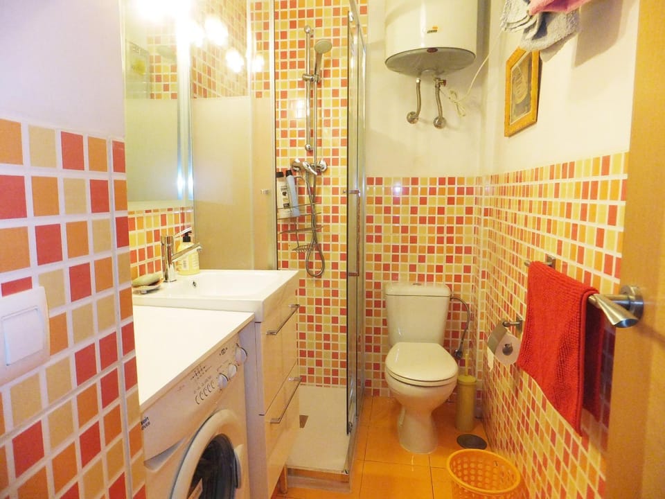 Toilet, Bathroom