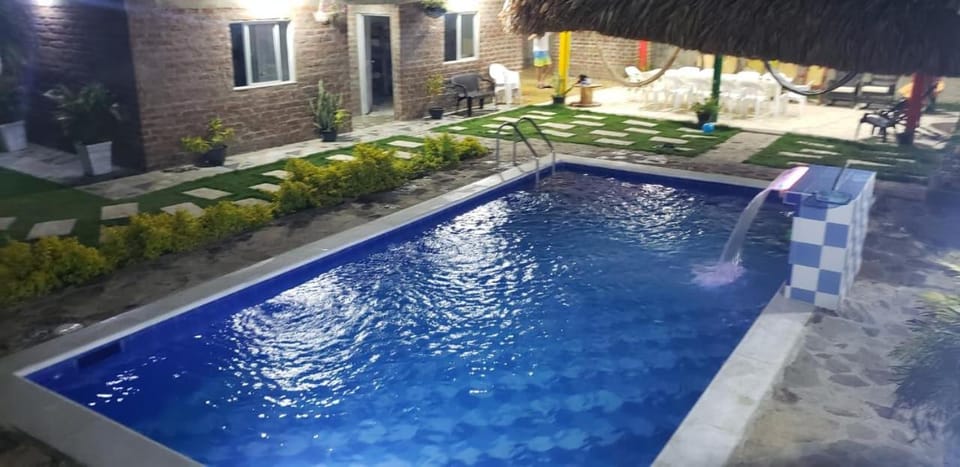 CABAÑA el EDEN Inn in Atlantico