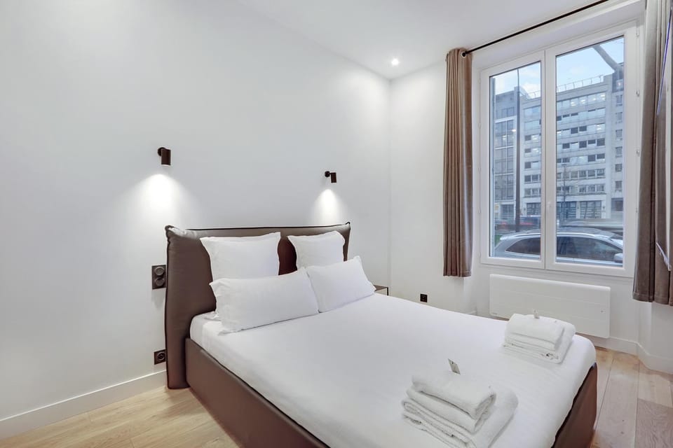 A-C Apartment 2BDR-4P Neuilly Sur Seine Apartment in Paris