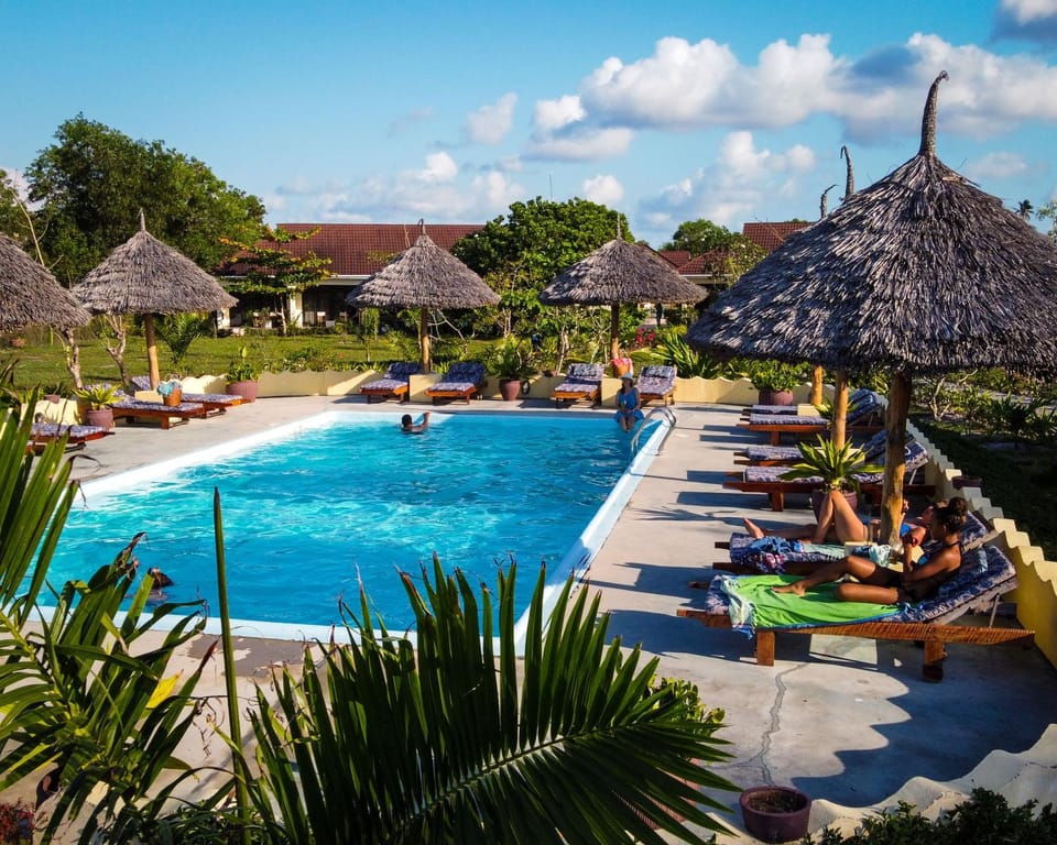People, Pool view, Swimming pool, Swimming pool