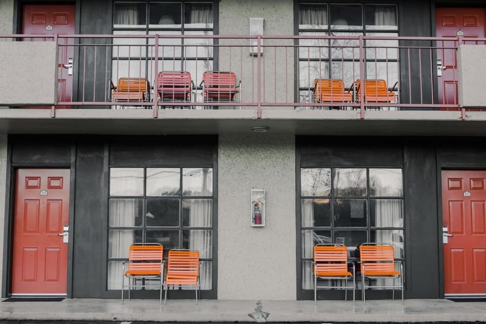 Property building, Balcony/Terrace