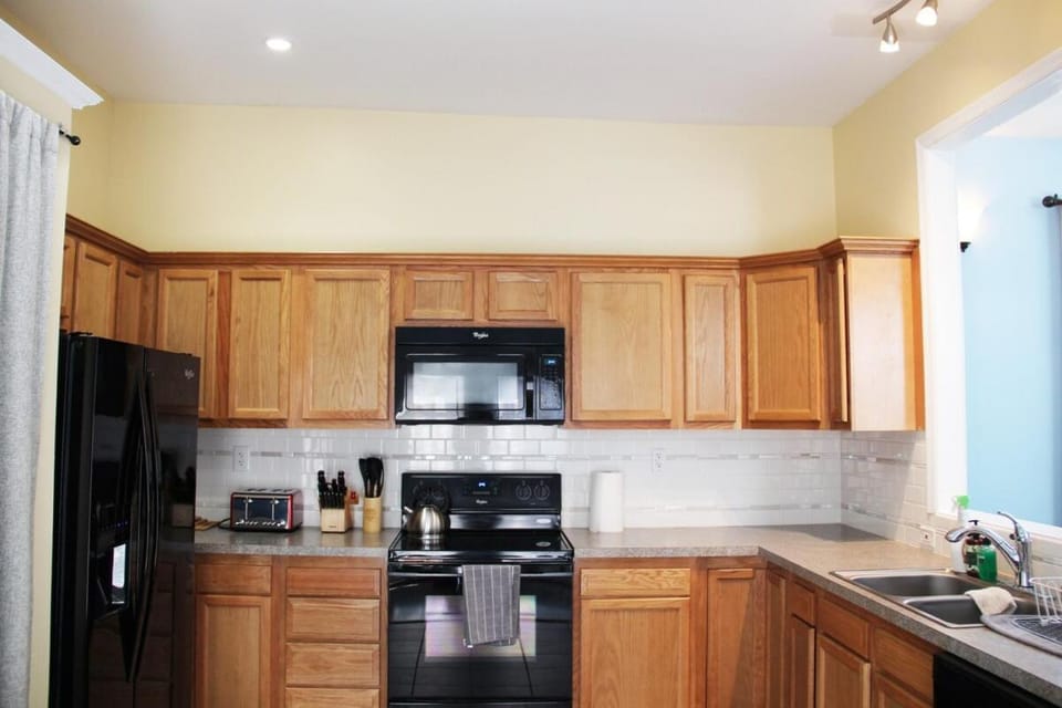 Charming home in heart of St Joseph 30 Plus days Villa in Jefferson County
