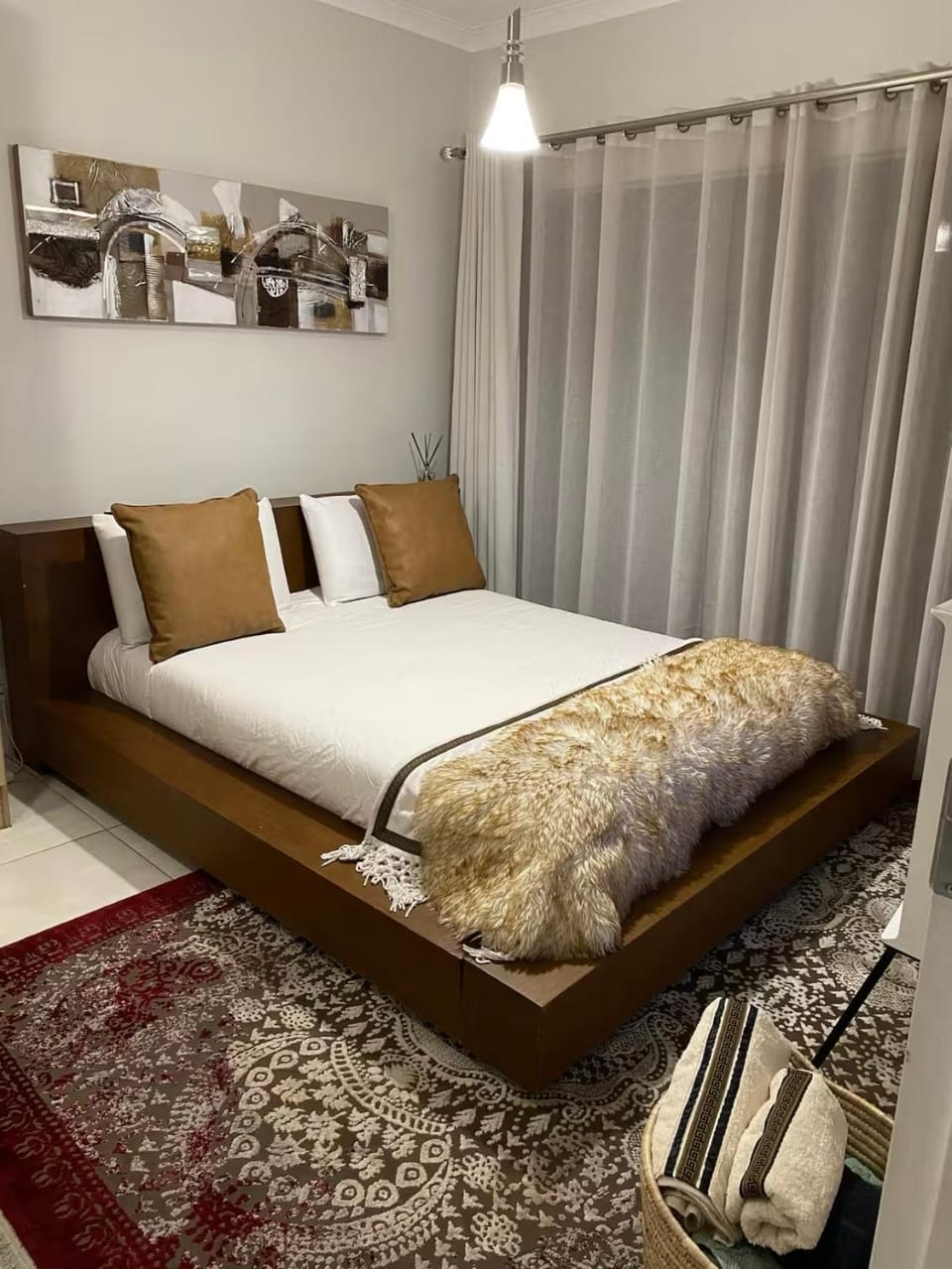 Blyde Lagoon View Facing Crystal 2 Large Bedrooms Apartment in Pretoria