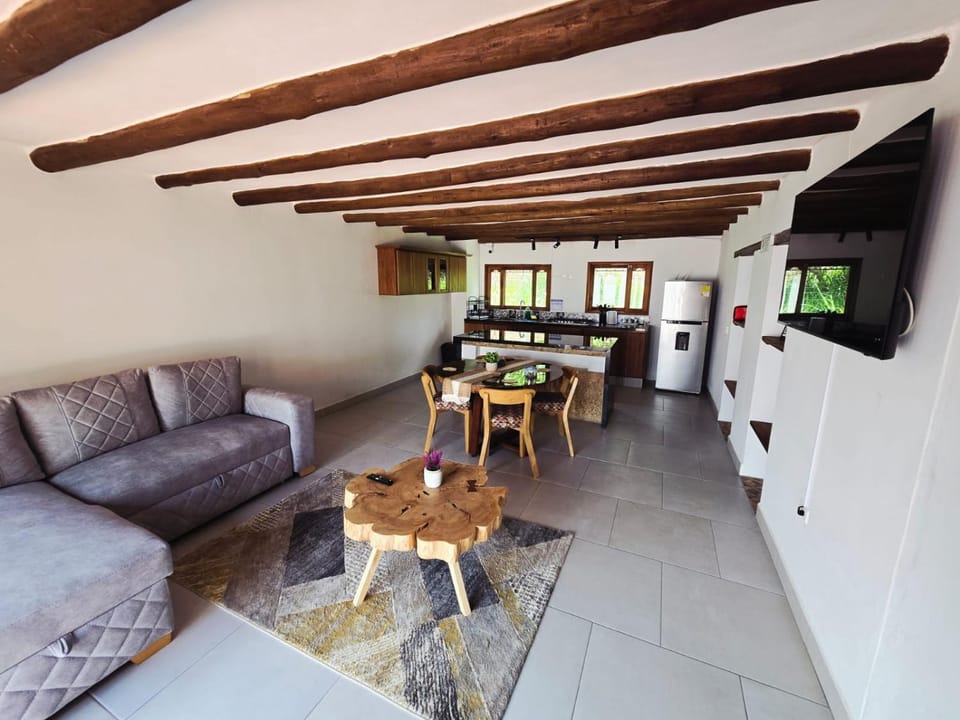 Communal lounge/ TV room, Seating area