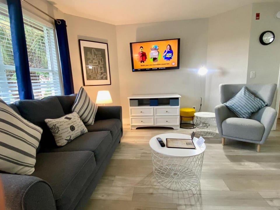 SeaWorld Orlando Parks & Convention Center - 1 Bedroom Apartment in Orlando