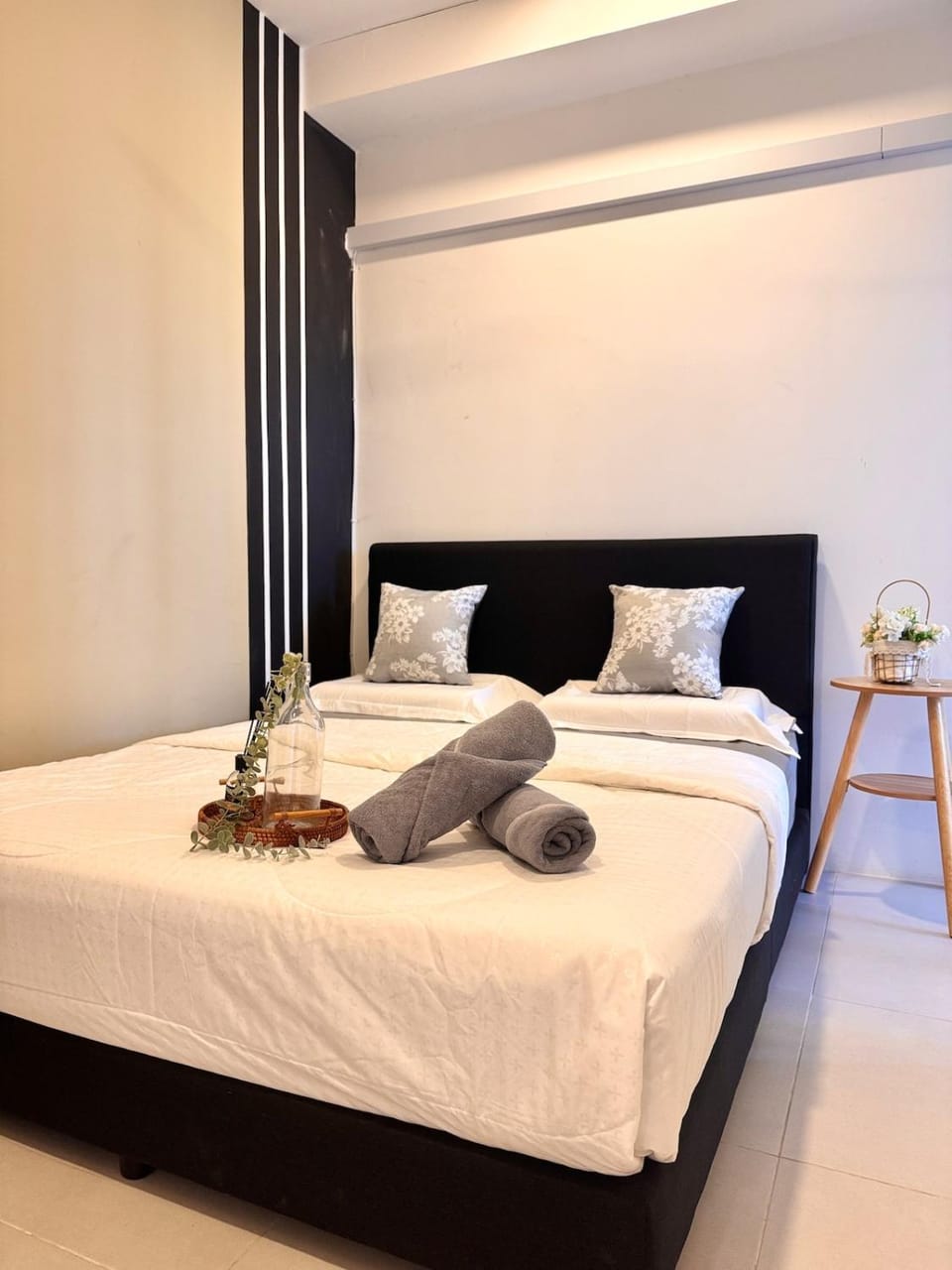 S15-08 MetroCity Square Condominium-3R2B-8 Pax Apartment in Kuching