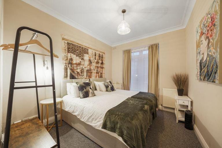 Spacious Modern 3 Bed Apartment in Hendon NW4 Apartment in London