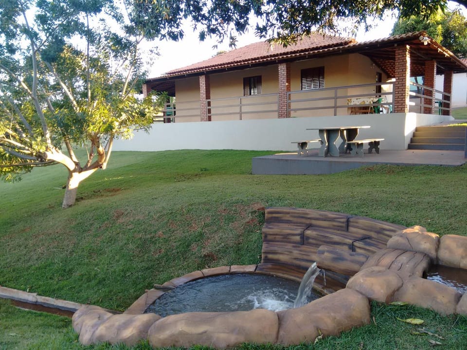 Property building, Garden, Animals, Garden view, Lake view, River view