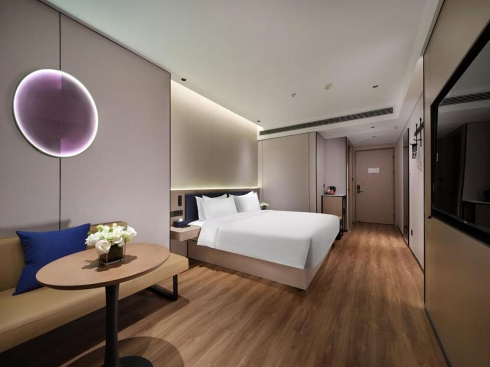 Jinglai Hotel Shanghai Yingao West Road Fourth People's Hospital Branch Hotel in Shanghai