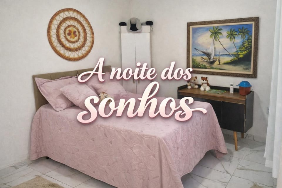 Bed, Decorative detail, Bedroom