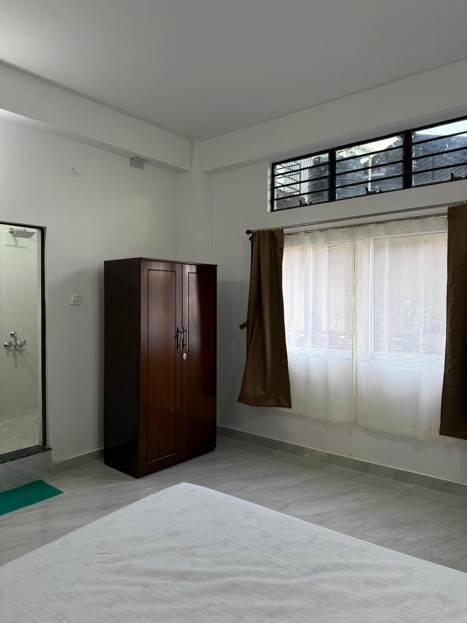 Tinhenric's Modern 2BHK Near Bhutan Gate Apartment in West Bengal