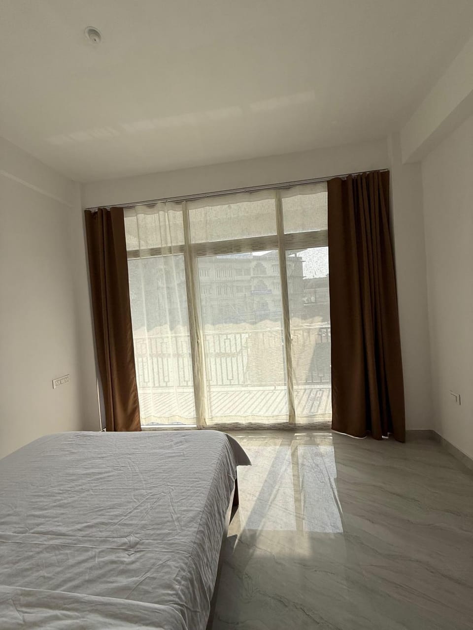 Tinhenric's Modern 2BHK Near Bhutan Gate Apartment in West Bengal