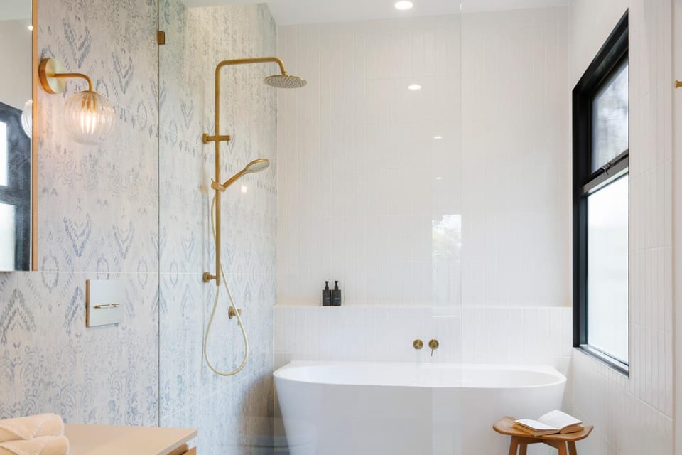 Bathroom, Bath