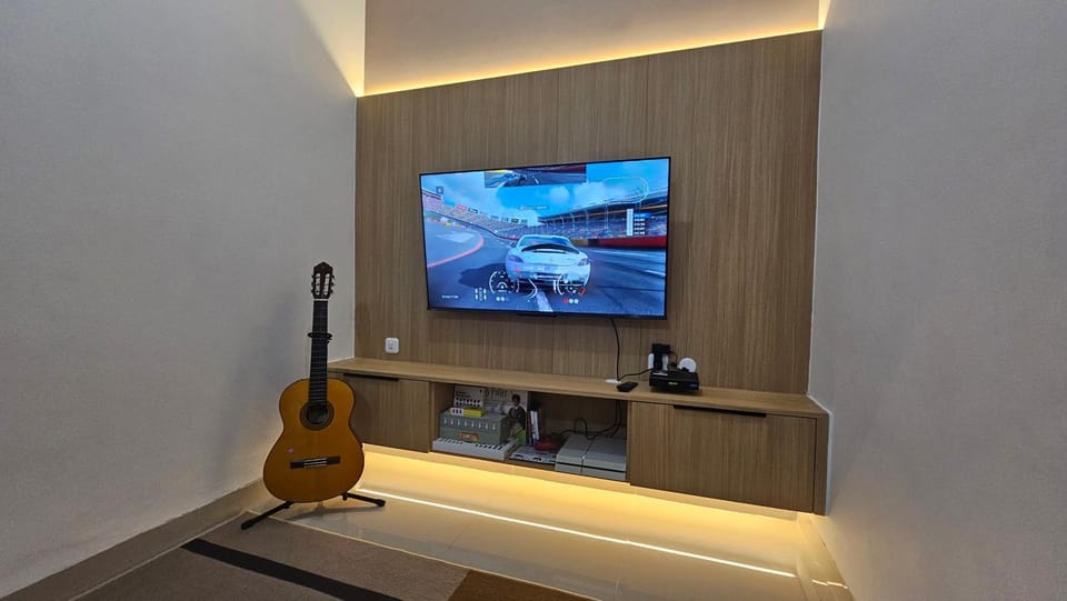 Game Room, TV and multimedia