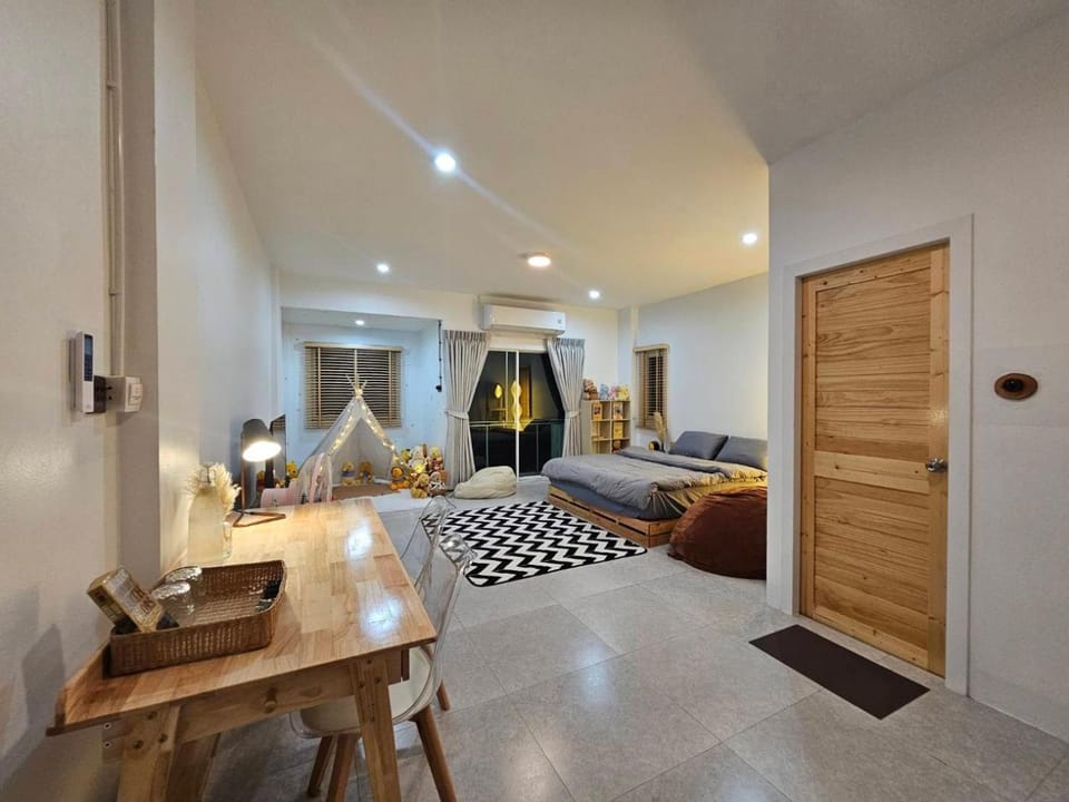 Tee Phak CNX Room D Vacation rental in Chiang Mai