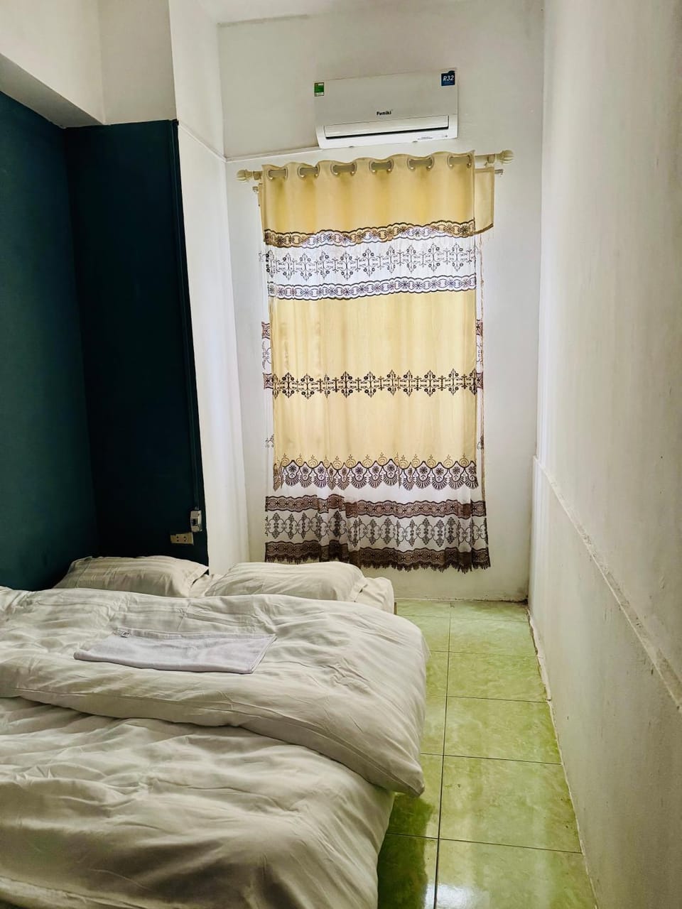 Viet Stay Home- The Lake Nest Bed and Breakfast in Laos