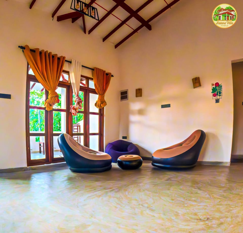 Property building, Communal lounge/ TV room